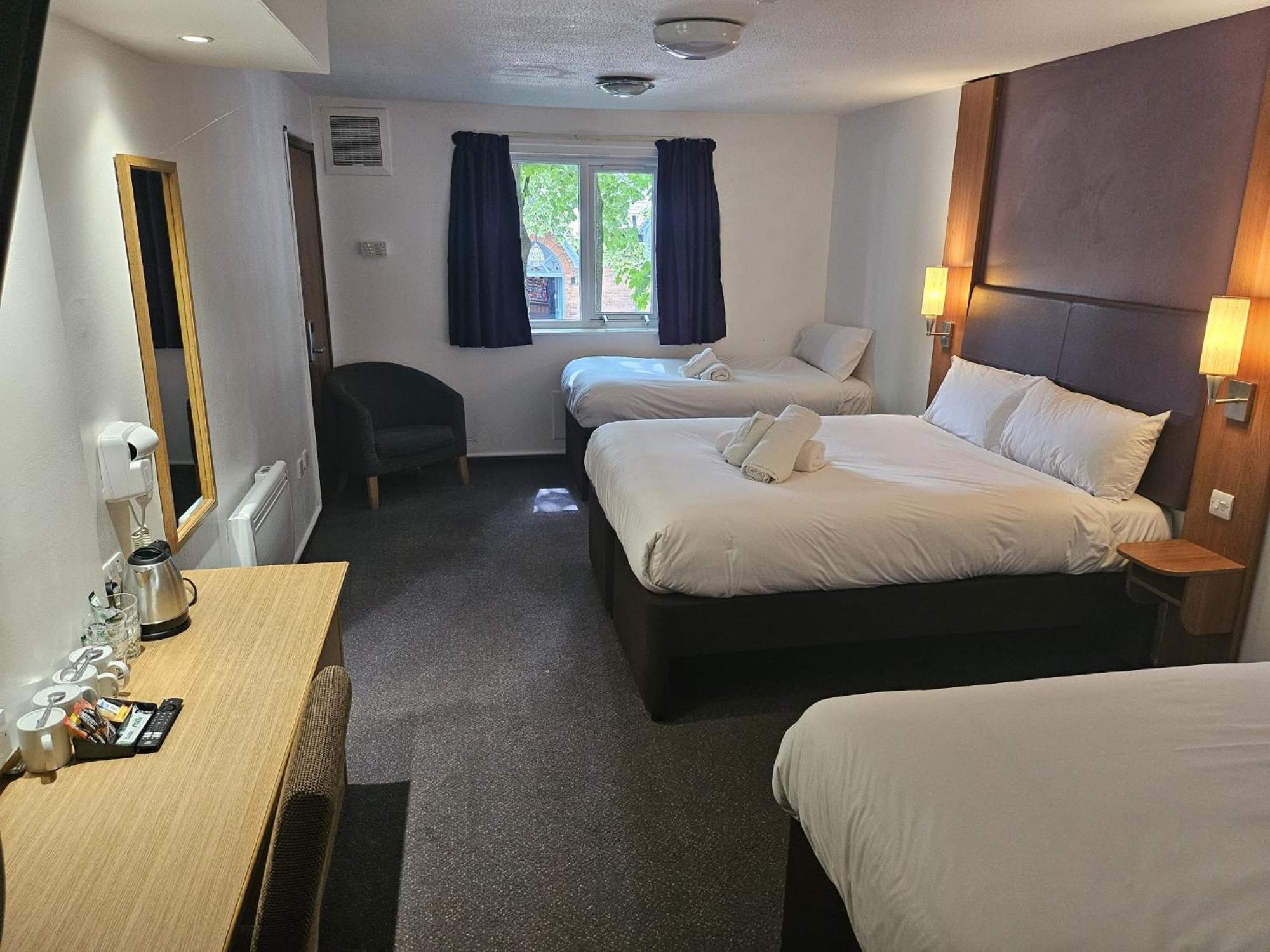 V Lodge Manchester Middleton  Eksteriør bilde
